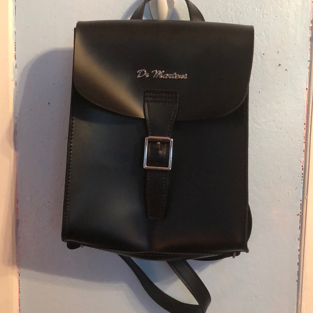 Dr martens small backpack